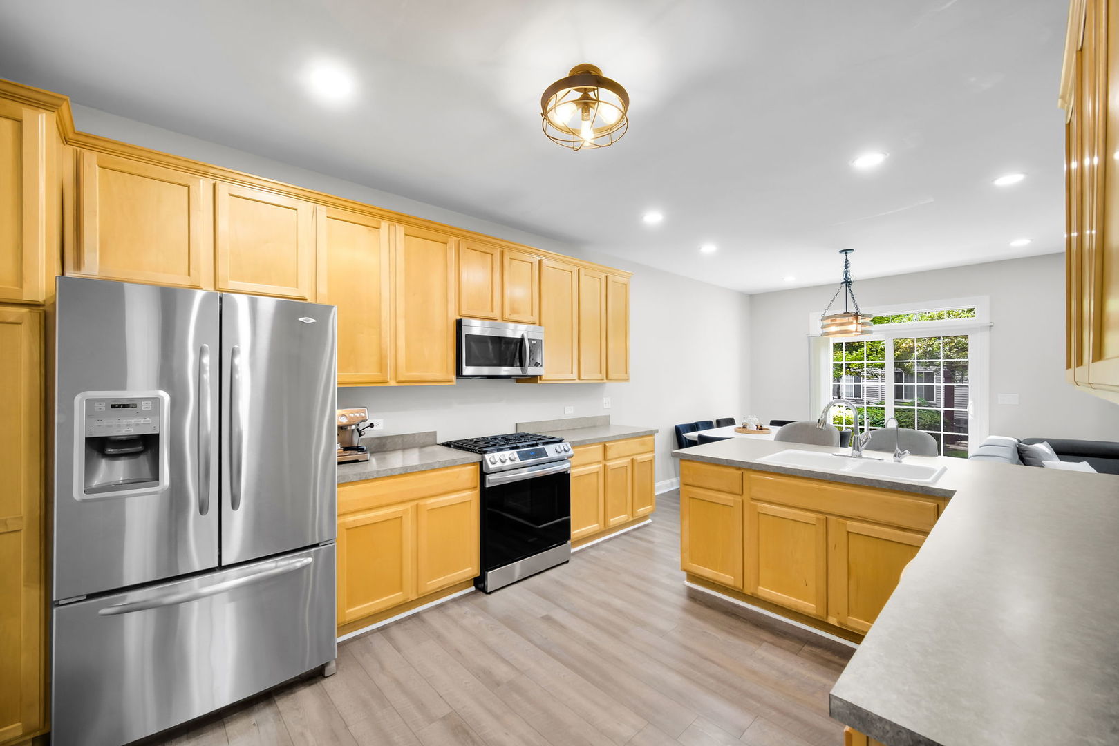 2451 Stonegate Road Algonquin, IL 60102 - Photo 11 of 31 Gallery Image 11