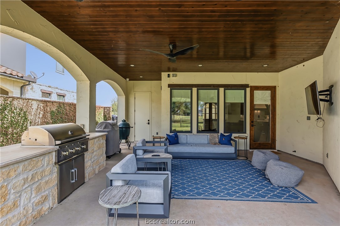 4229 Villaggio Court Bryan, TX 77802 - Photo 38 of 47