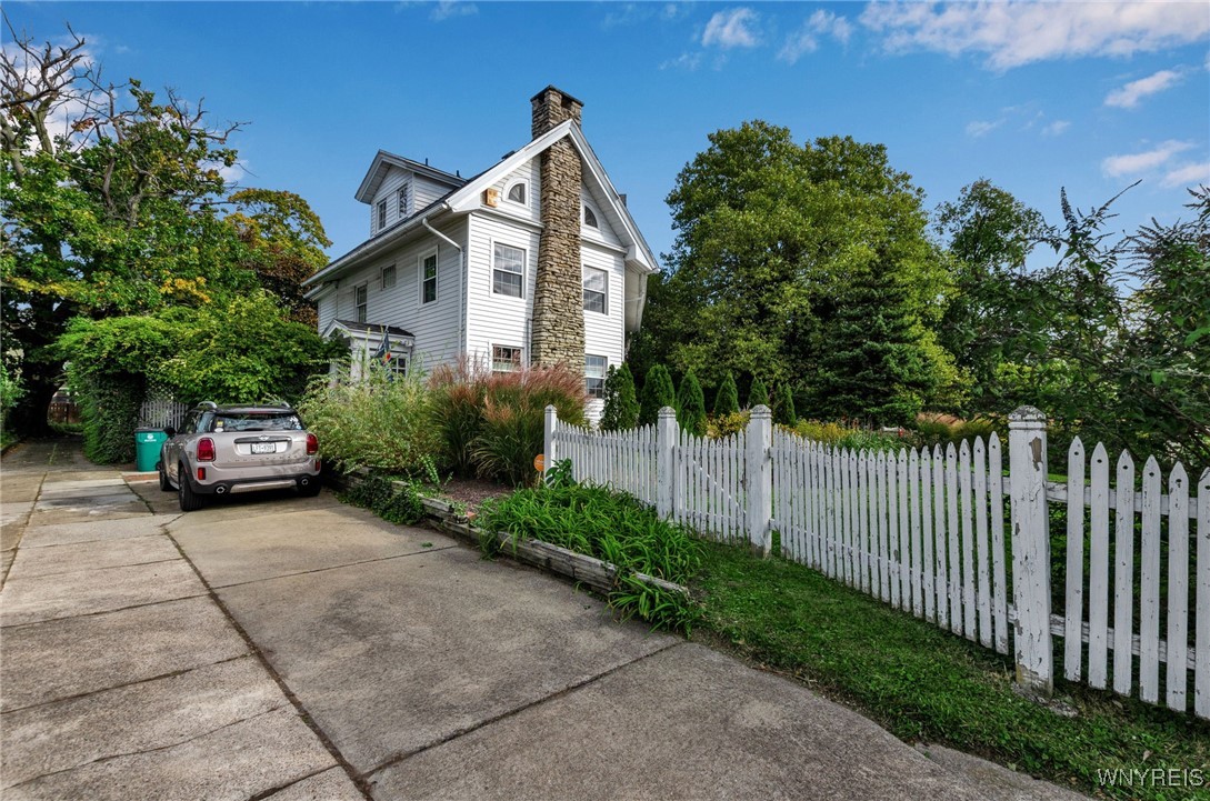 48 Colonial Circle Buffalo, NY 14213 - Photo 46 of 50