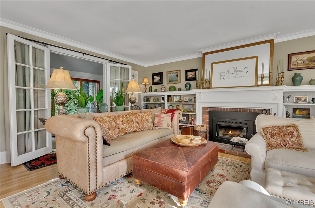 48 Colonial Circle Buffalo, NY 14213 - Photo 9 of 50