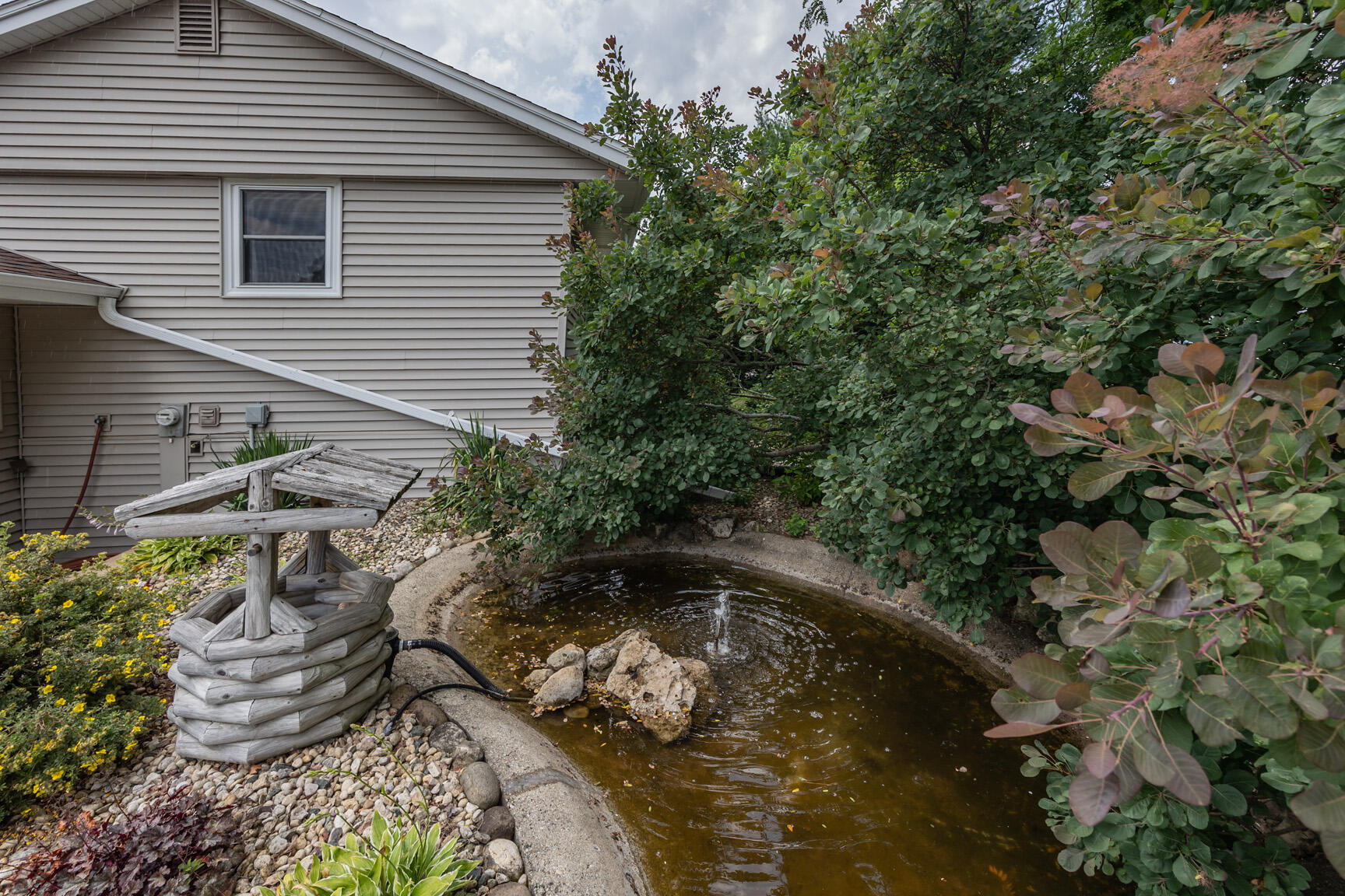 W314S7944 High View Circle Mukwonago, WI 53149 - Photo 60 of 74 Backyard