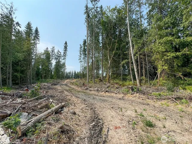 a view of a lake view