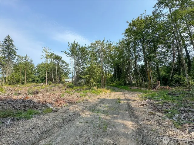 $1,500,000 | 319 Reservoir Road, Sequim, WA 98382