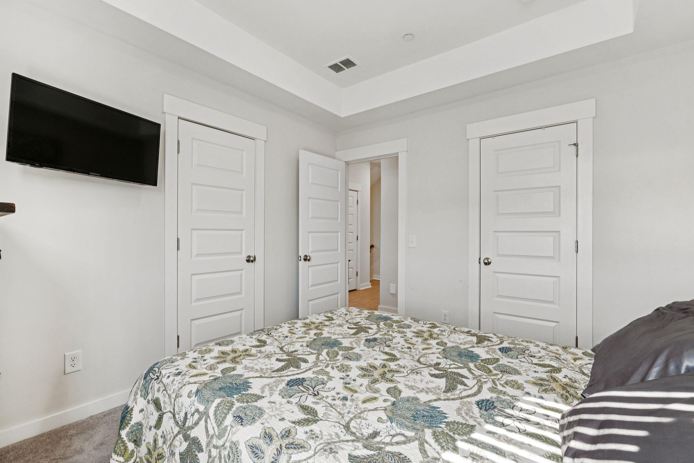 2135 Tides End Road Charleston, SC 29412 - Photo 28 of 47 2135TidesEndRd-KeenEyeMarketing-032