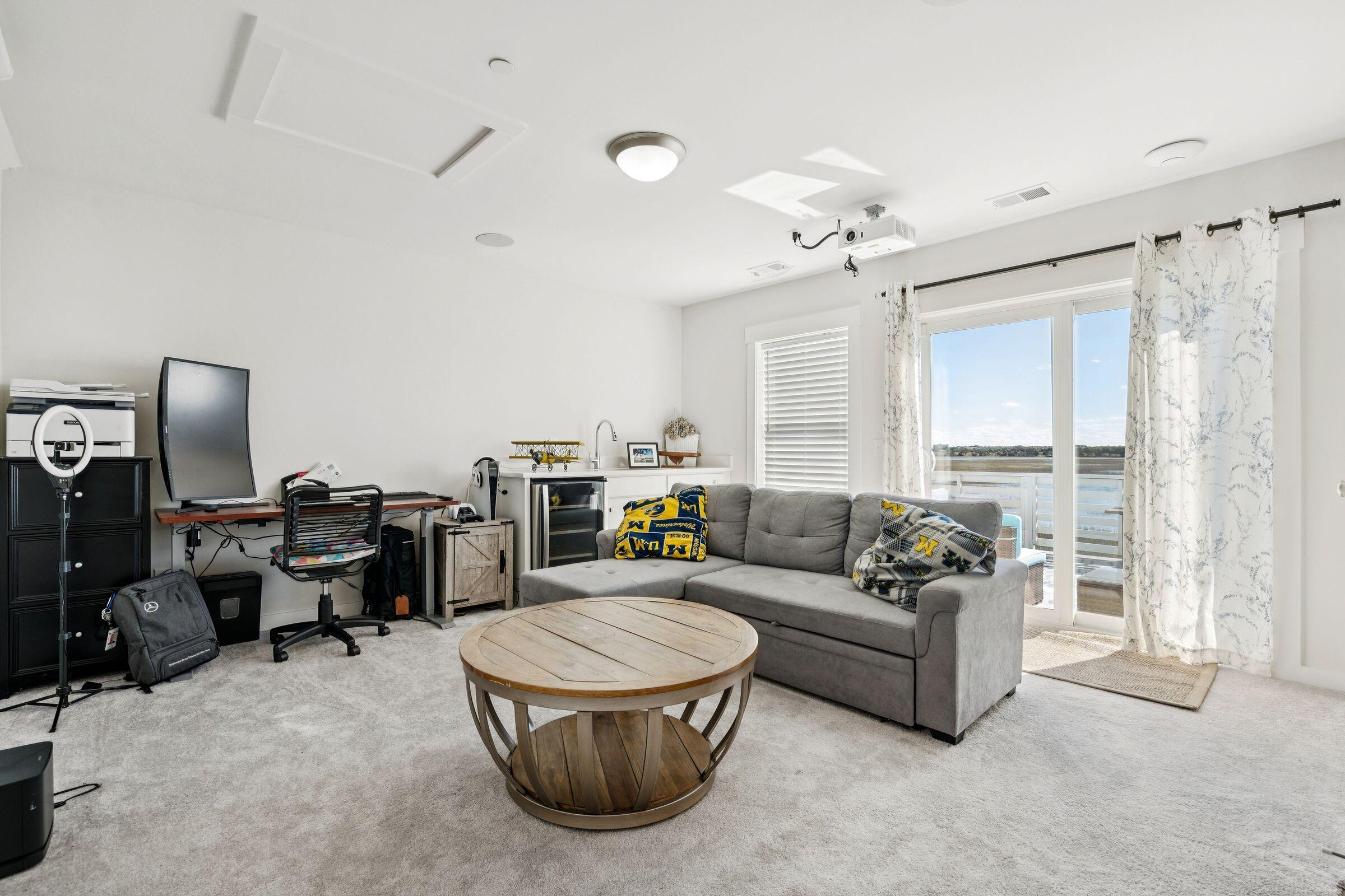 2135 Tides End Road Charleston, SC 29412 - Photo 30 of 47 2135TidesEndRd-KeenEyeMarketing-036