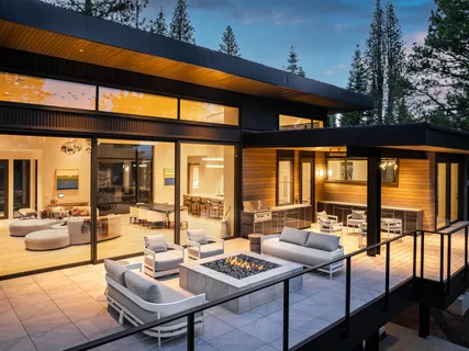 $6,995,000 | 9304 Nine Bark Road, Truckee, CA 96161