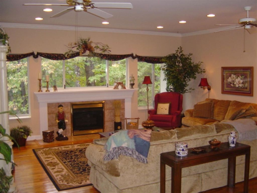 303 Cleveland Ferry Road Fair Play, SC 29643 - Photo 2 of 24 Gallery Image 2