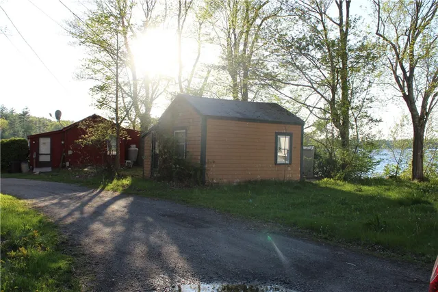 $1,450,000 | 2267 Putnam Pike, Glocester, RI 02814