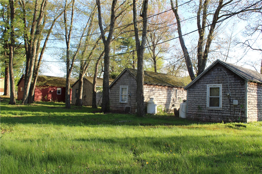 2267 Putnam Pike Glocester, RI 02814 - Photo 9 of 19