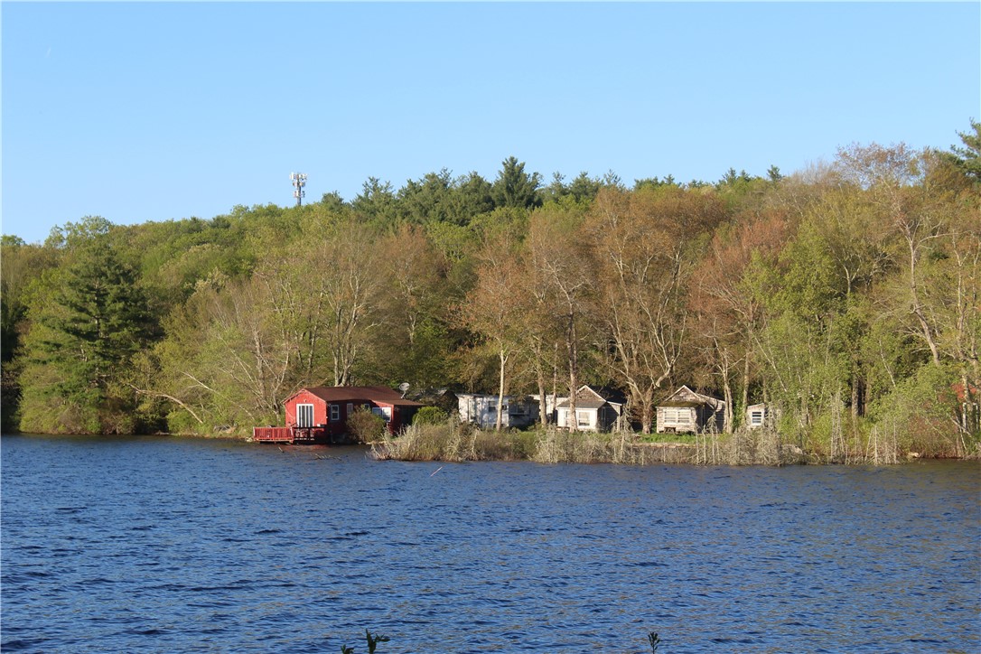 2267 Putnam Pike Glocester, RI 02814 - Photo 10 of 19