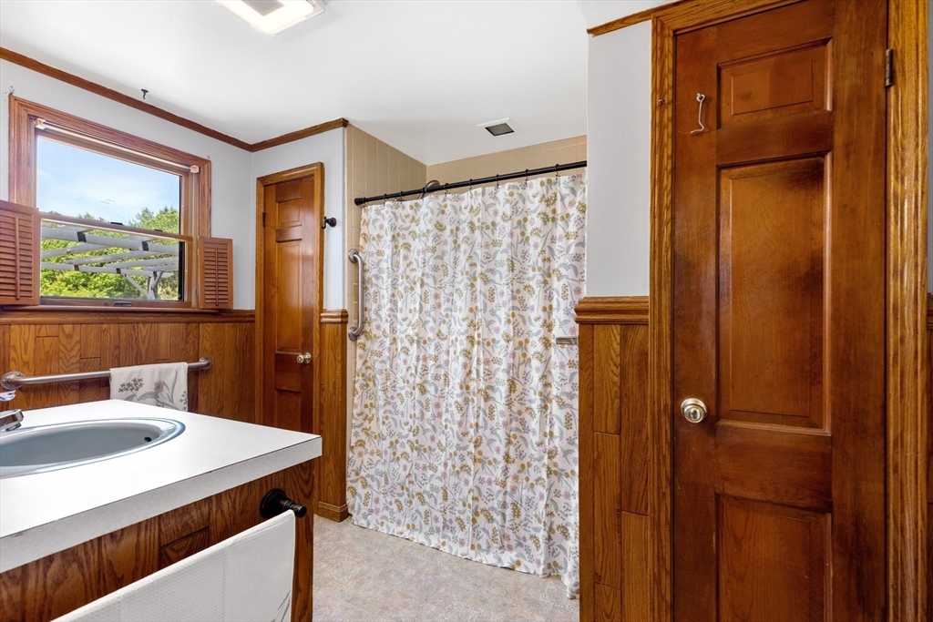 189 Blackmore Pond Road Wareham, MA 02576 - Photo 10 of 41