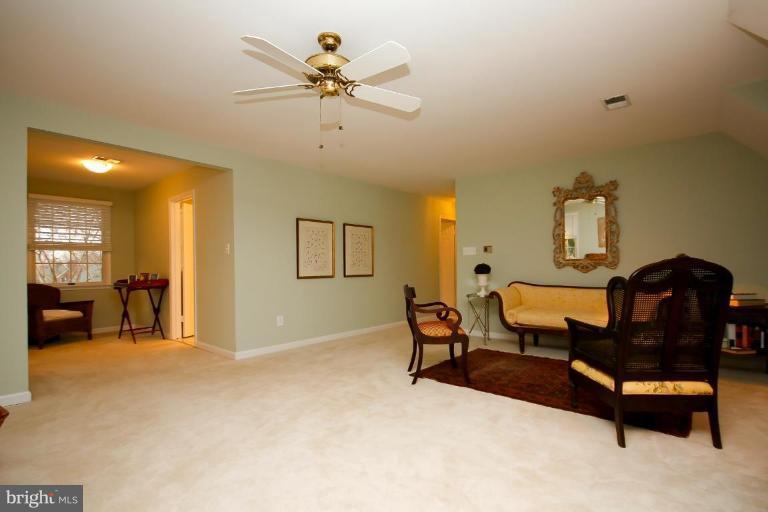 707 Villa Ridge Road Falls Church, VA 22046 - Photo 30 of 30 Sitting Room