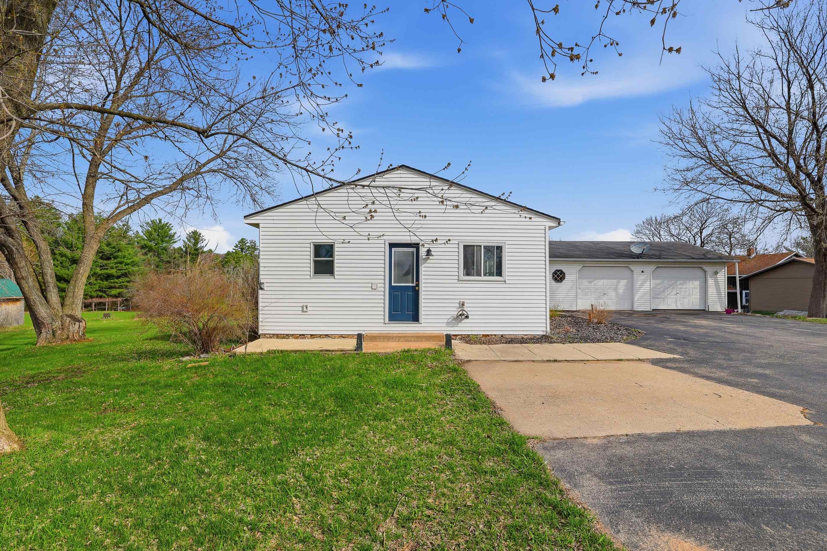 W2482 County Rd H Poy Sippi, WI 54967 - Photo 2 of 51