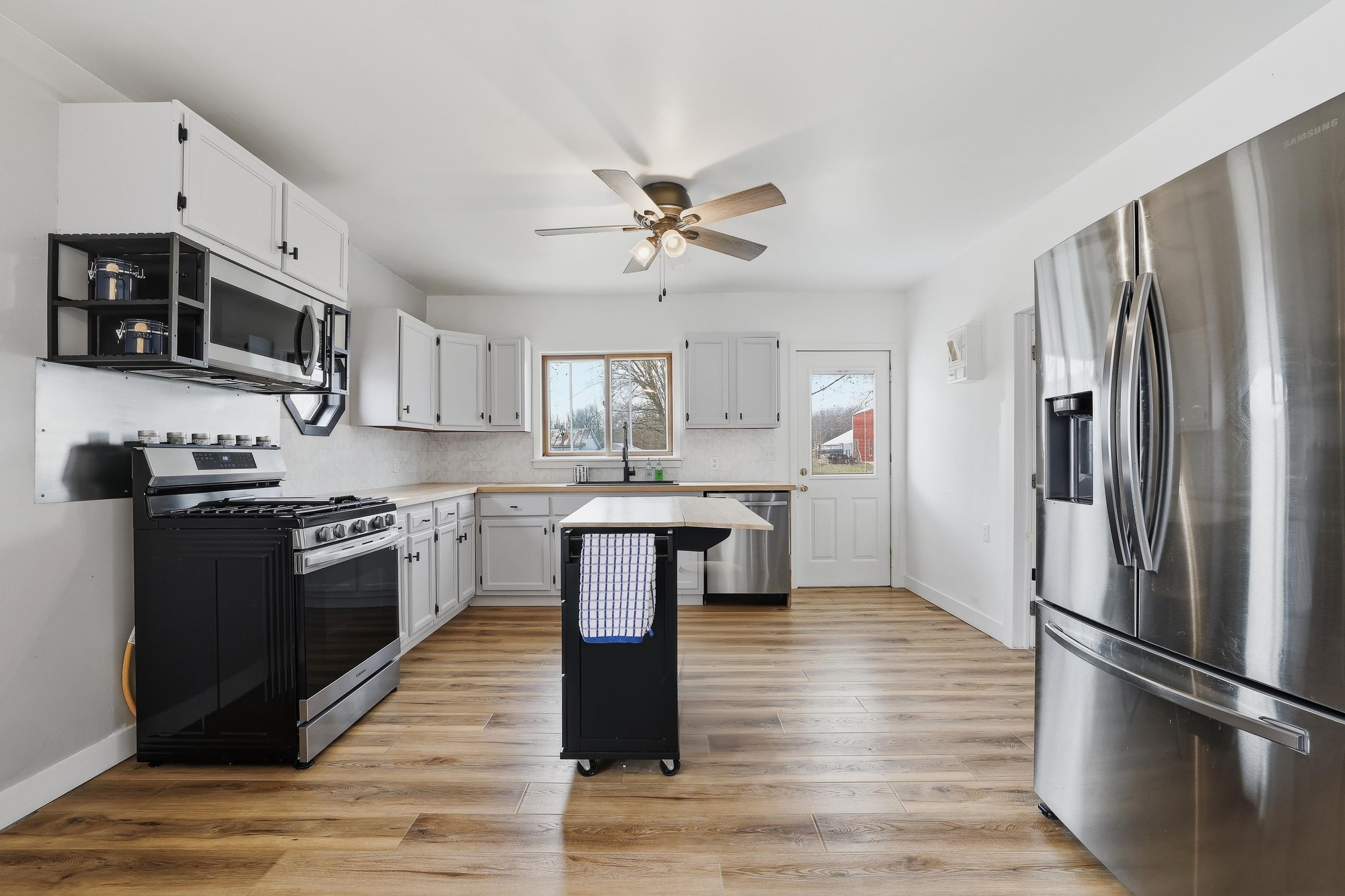 W2482 County Rd H Poy Sippi, WI 54967 - Photo 4 of 51