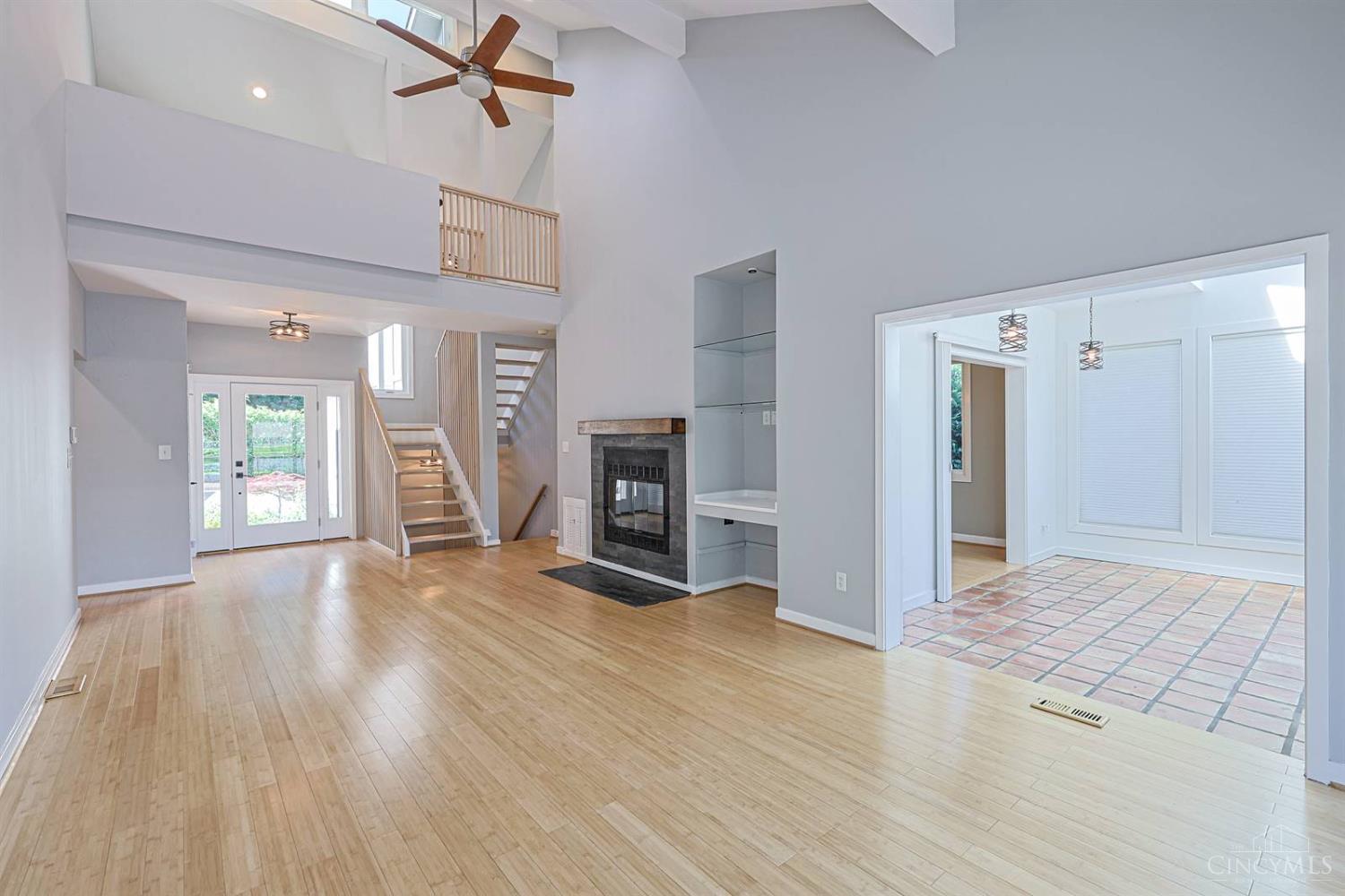 2928 Struble Road Cincinnati, OH 45251 - Photo 17 of 68