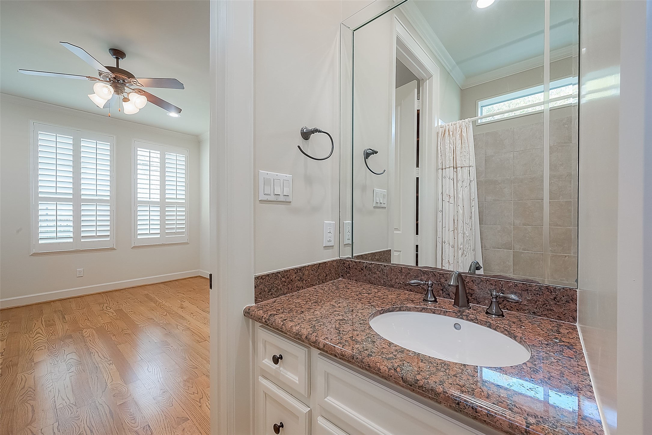 1804 Haddon Street Houston, TX 77019 - Photo 14 of 50