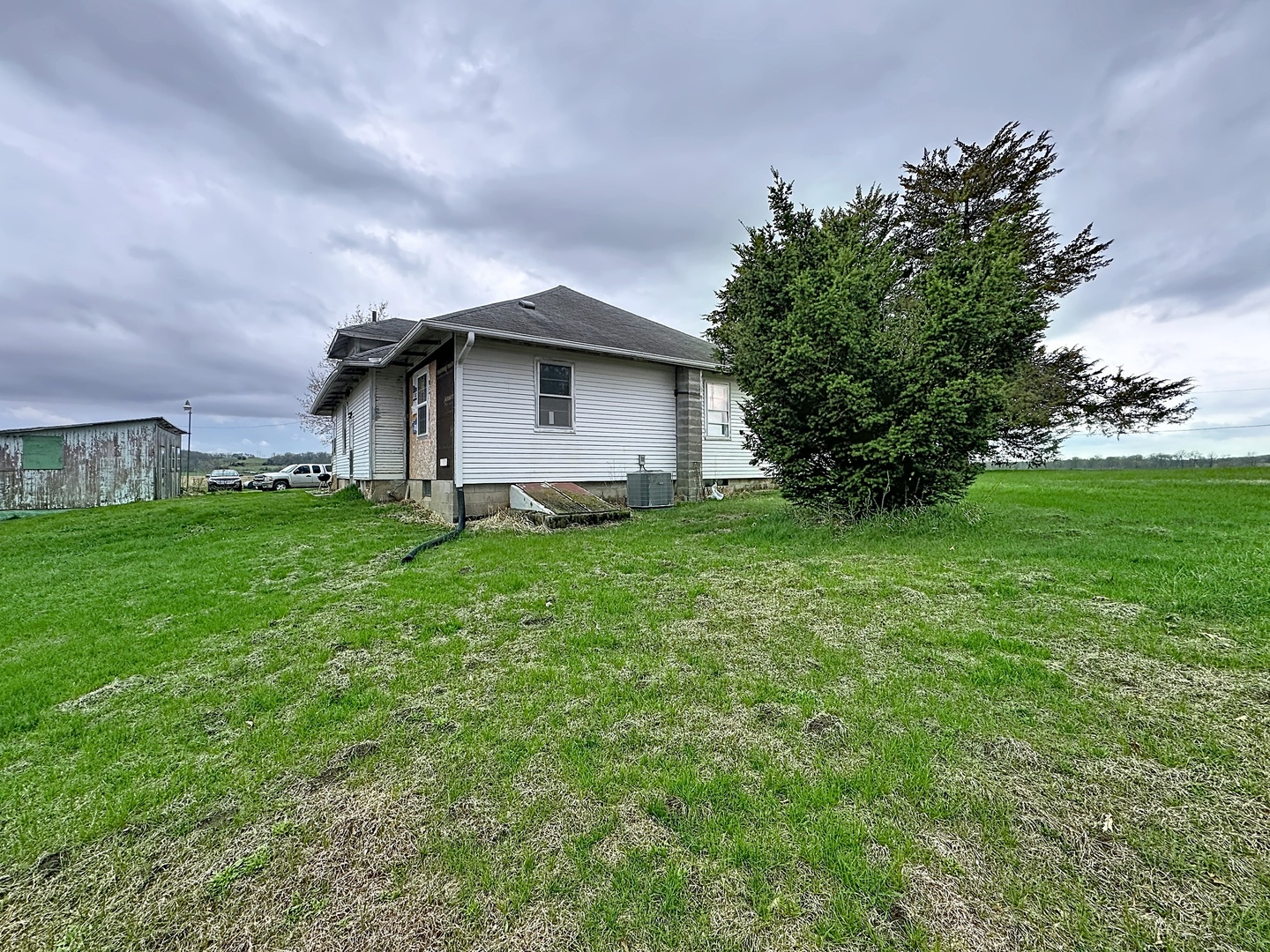 12694 Meredosia Road Albany, IL 61230 - Photo 18 of 20