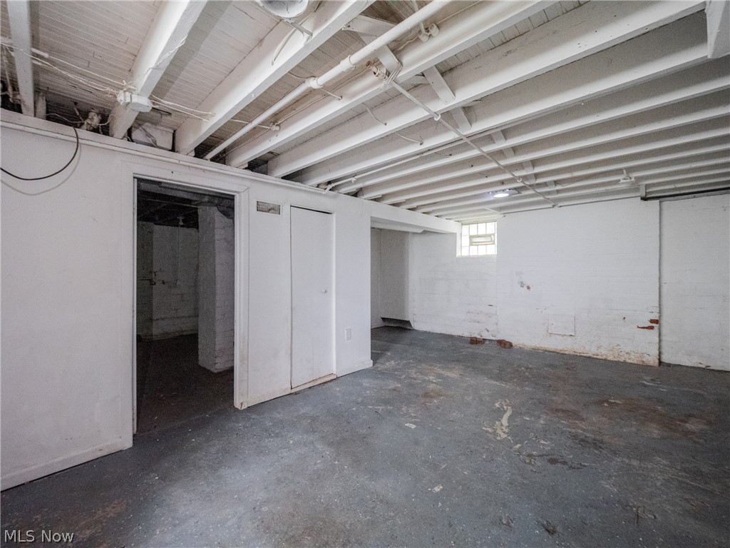 3951 Ardmore Road Cleveland Heights, OH 44121 - Photo 28 of 35 Gallery Image 28