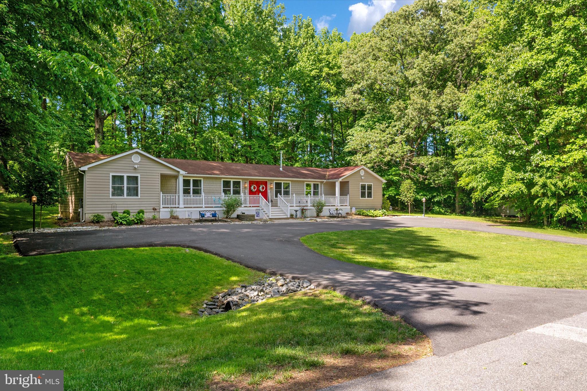 1665 Paris Oaks Road Owings, MD 20736 - Photo 4 of 49