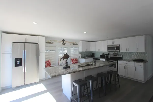 $839,000 | 211 Lance Lane, Key Largo, FL 33037