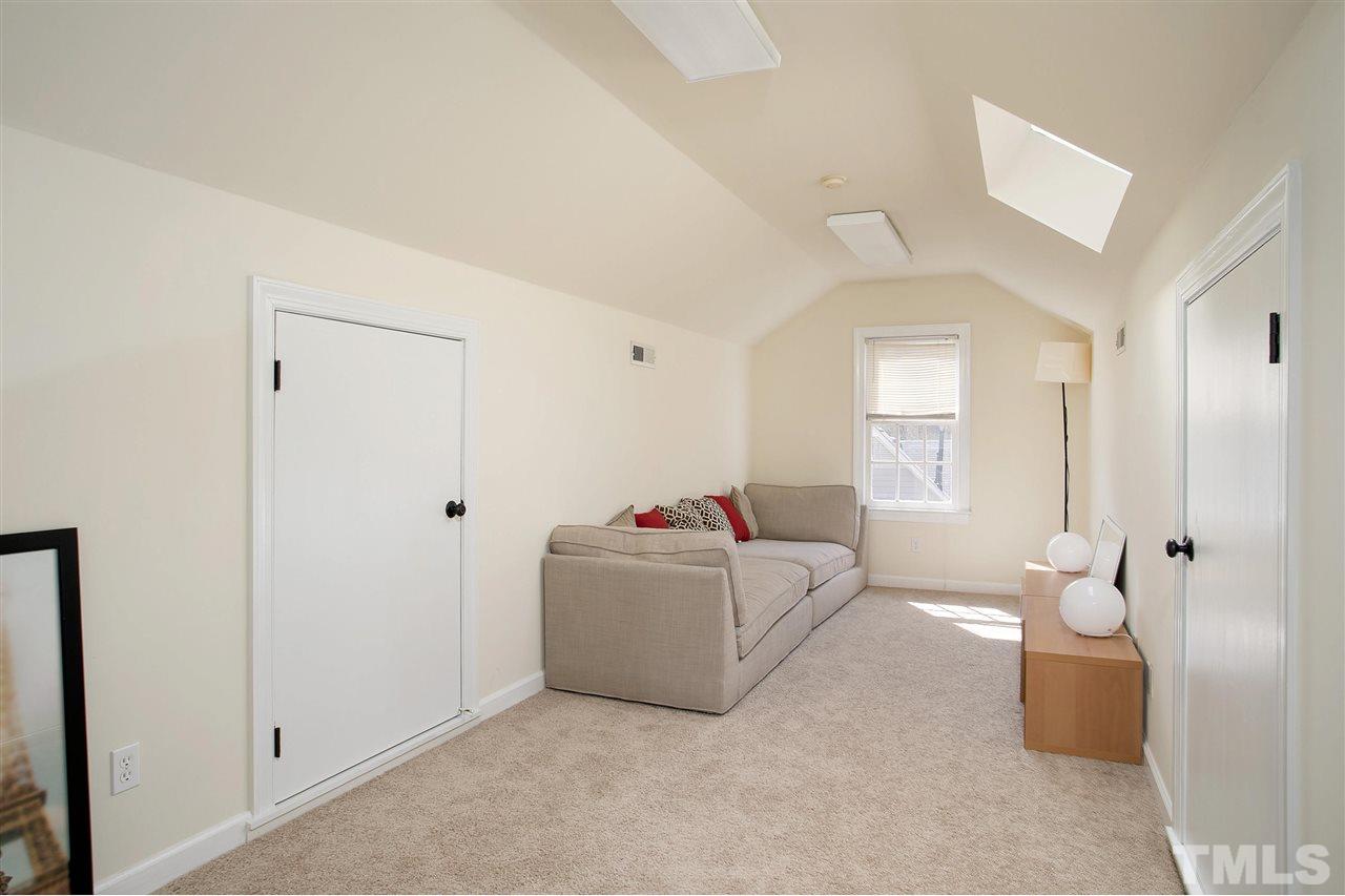 7102 Spring Ridge Road Cary, NC 27518 - Photo 22 of 25 SWEET!! THIRD FLOOR SPACE WITH CARPET AND SKY LIGHTS! LOVE THIS SPACE - TO BE USED AS PRIVATE OFFICE? EXERCISE SPACE? KIDS PLAY? MUSIC ROOM?
