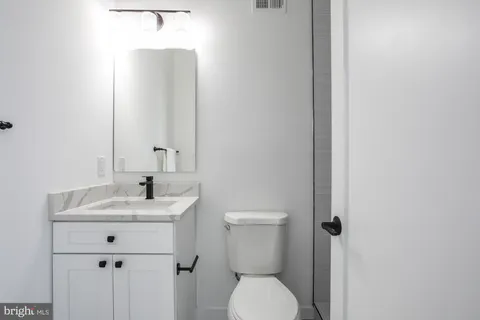 $3,400 | 1730 Montello Avenue Northeast, Washington, DC 20002