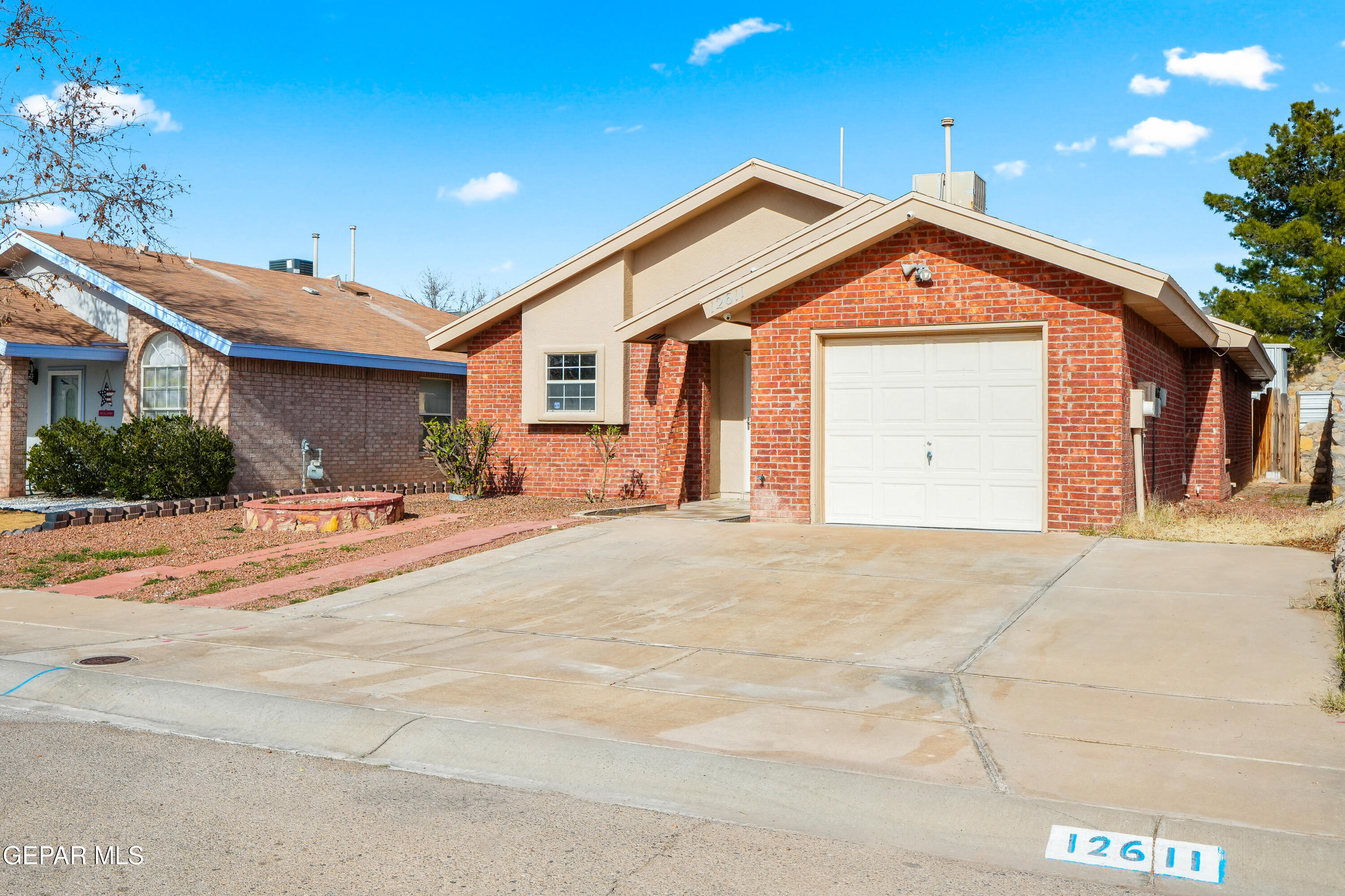 12611 Tierra Norte Road El Paso, TX 79938 - Photo 2 of 43 12611 Tierra Norte Rd-2