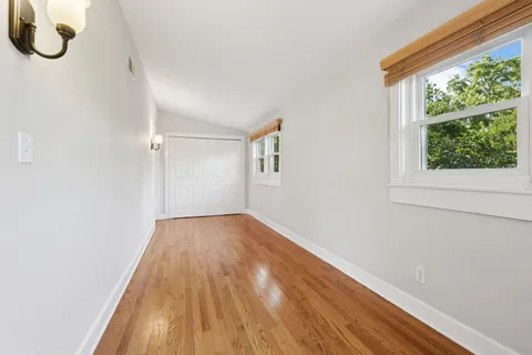 $899,000 | 565 Ryan Place, Lake Forest, IL 60045