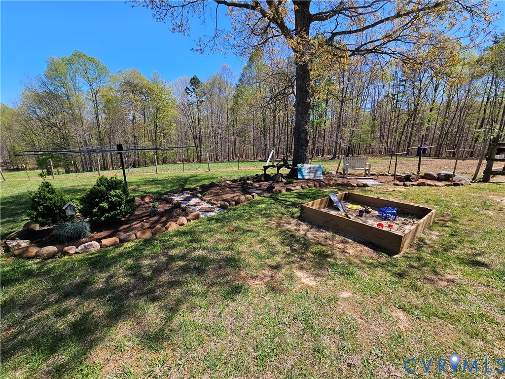 3814 South Constitution Route Dillwyn, VA 23936 - Photo 45 of 49 a view of a park with large trees