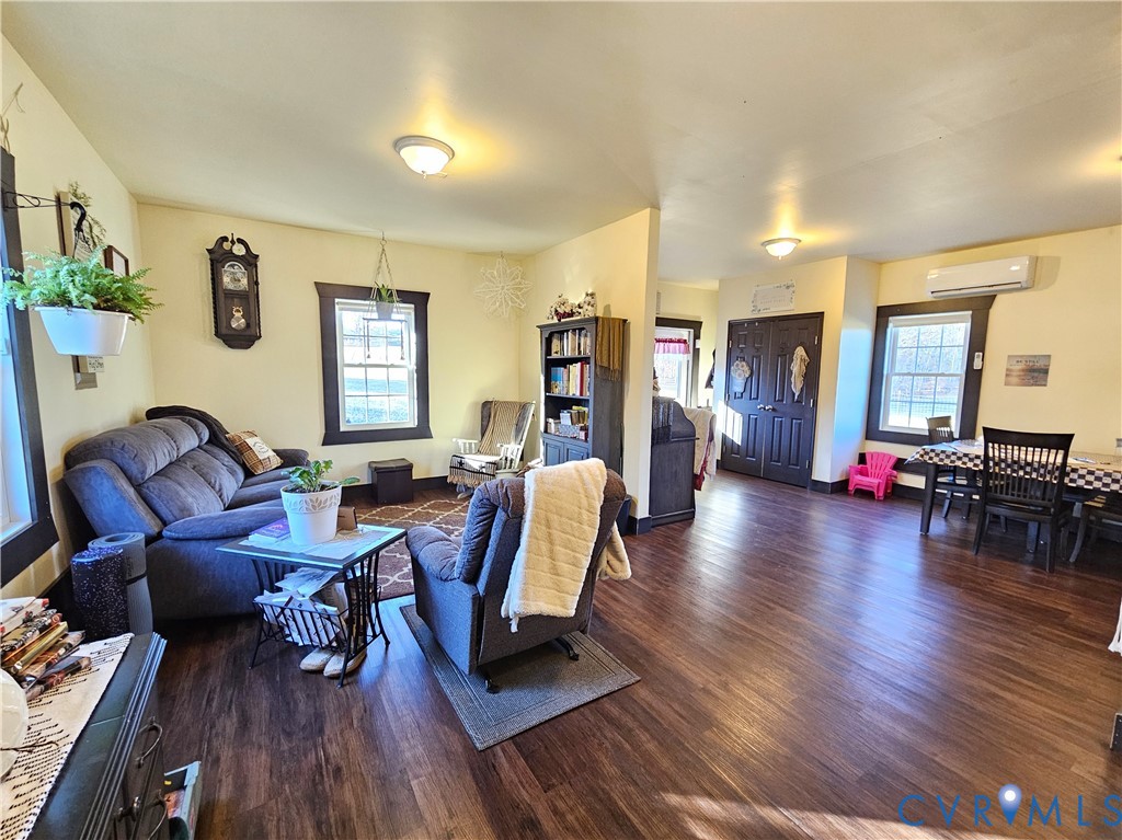 3814 South Constitution Route Dillwyn, VA 23936 - Photo 8 of 42 a living room with furniture and wooden floor