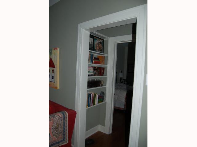 3106 Walling Drive Austin, TX 78705 - Photo 25 of 30 a view of a hallway
