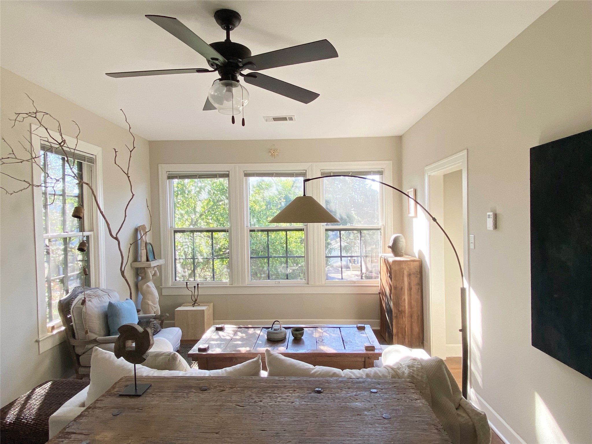 3106 Walling Drive Austin, TX 78705 - Photo 5 of 30 a living room with furniture and a large window