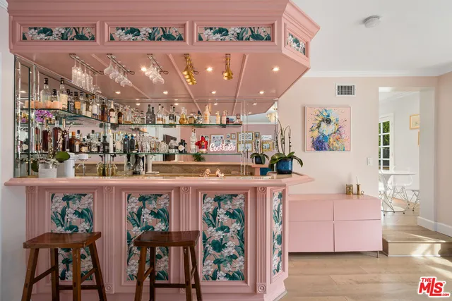 $3,100,000 | 3156 Dona Emilia Drive, Studio City, CA 91604