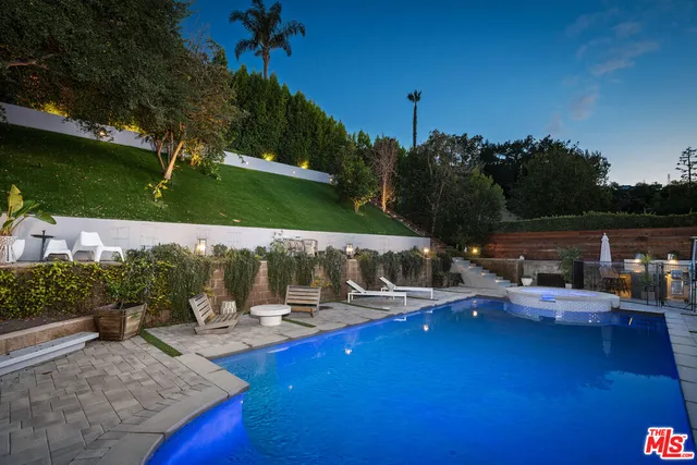 $3,100,000 | 3156 Dona Emilia Drive, Studio City, CA 91604