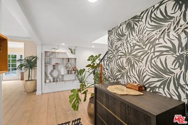 $3,100,000 | 3156 Dona Emilia Drive, Studio City, CA 91604