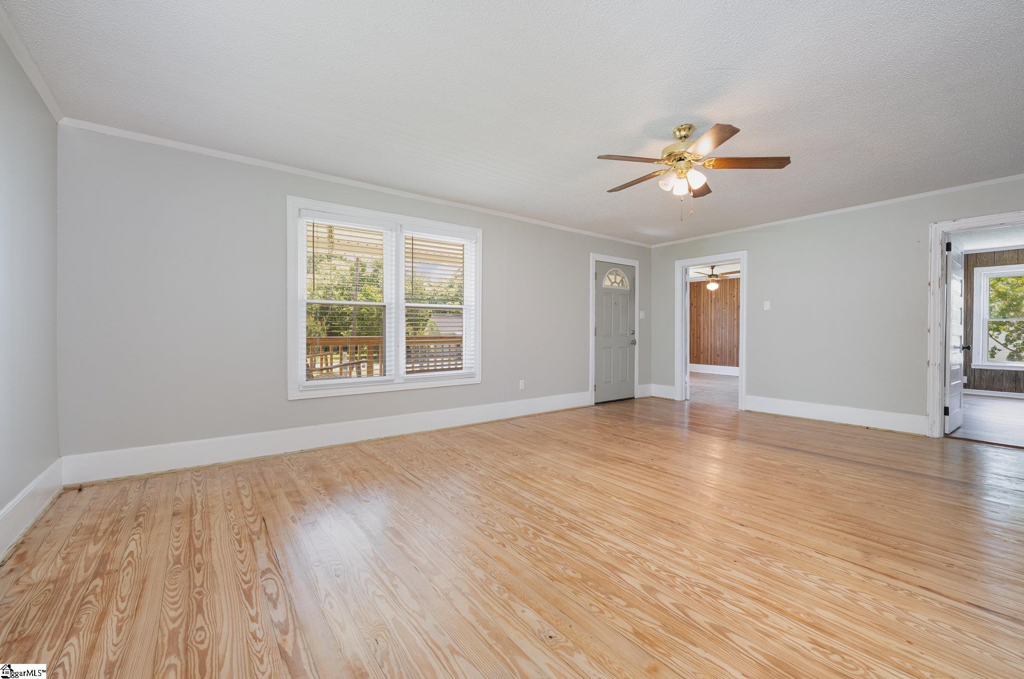 604 South Georgia Avenue Chesnee, SC 29323 - Photo 6 of 25