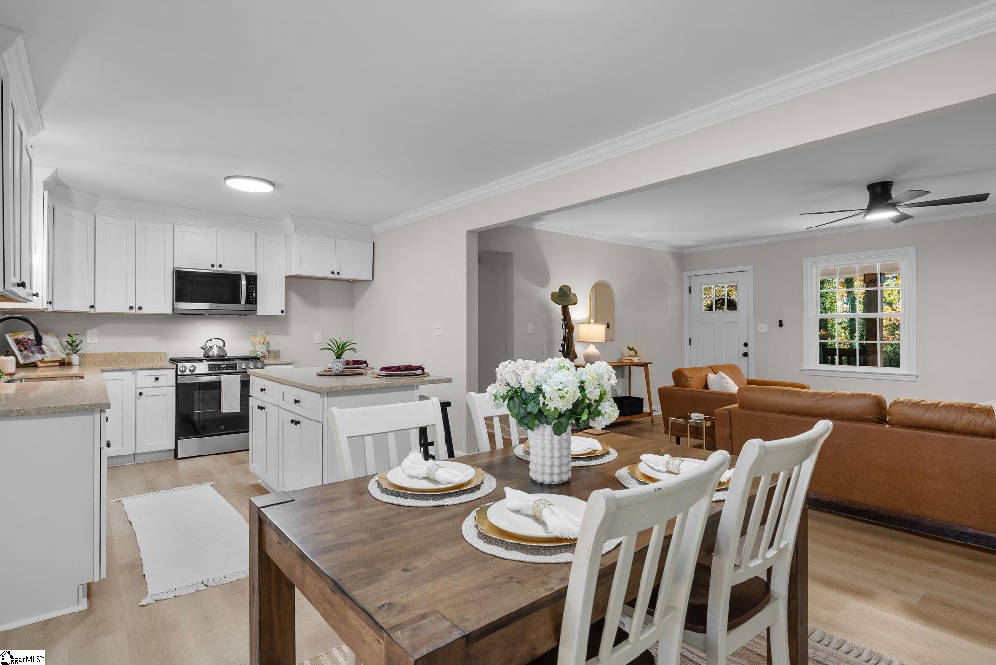 208 Spring Drive Easley, SC 29642 - Photo 18 of 34