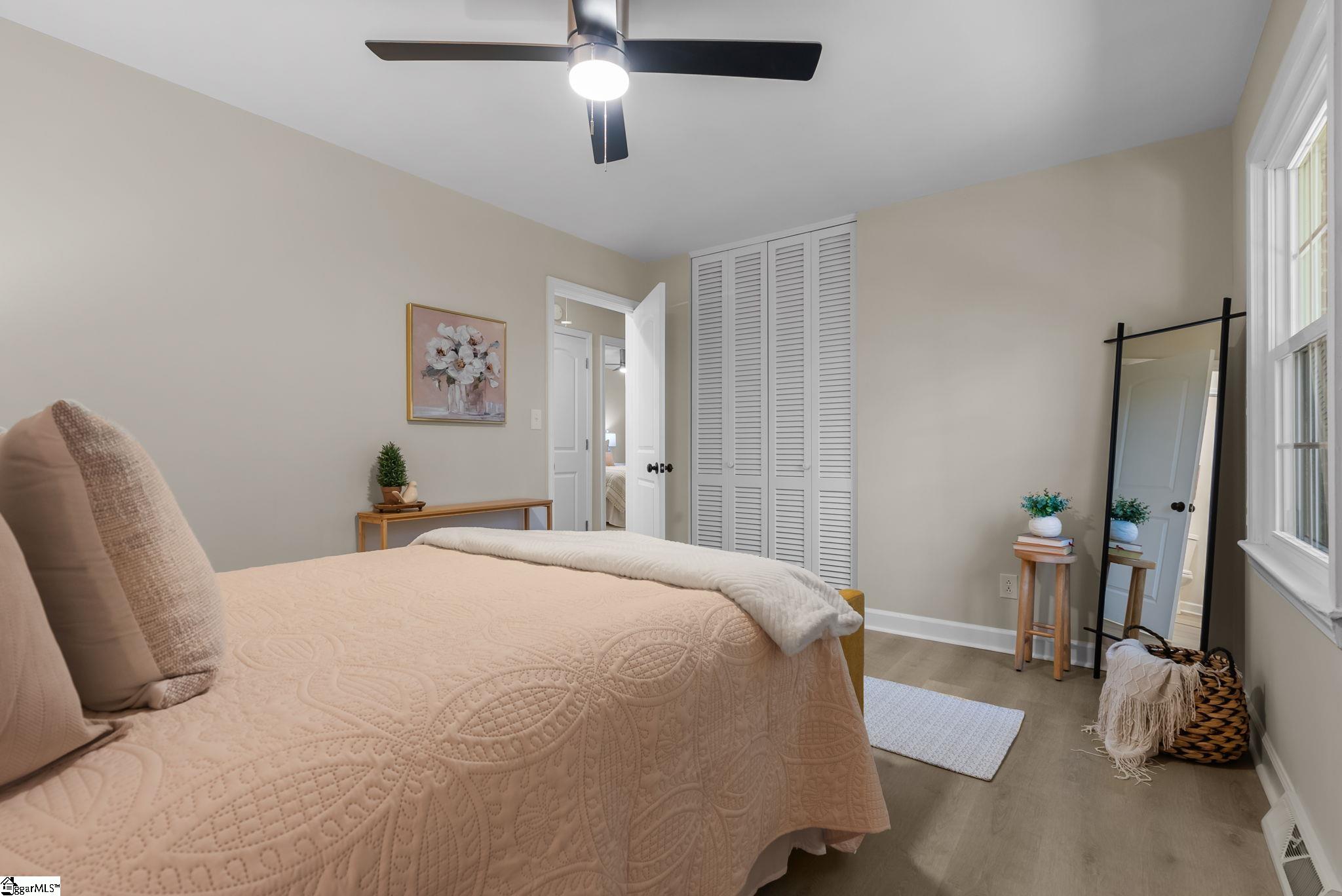 208 Spring Drive Easley, SC 29642 - Photo 27 of 34