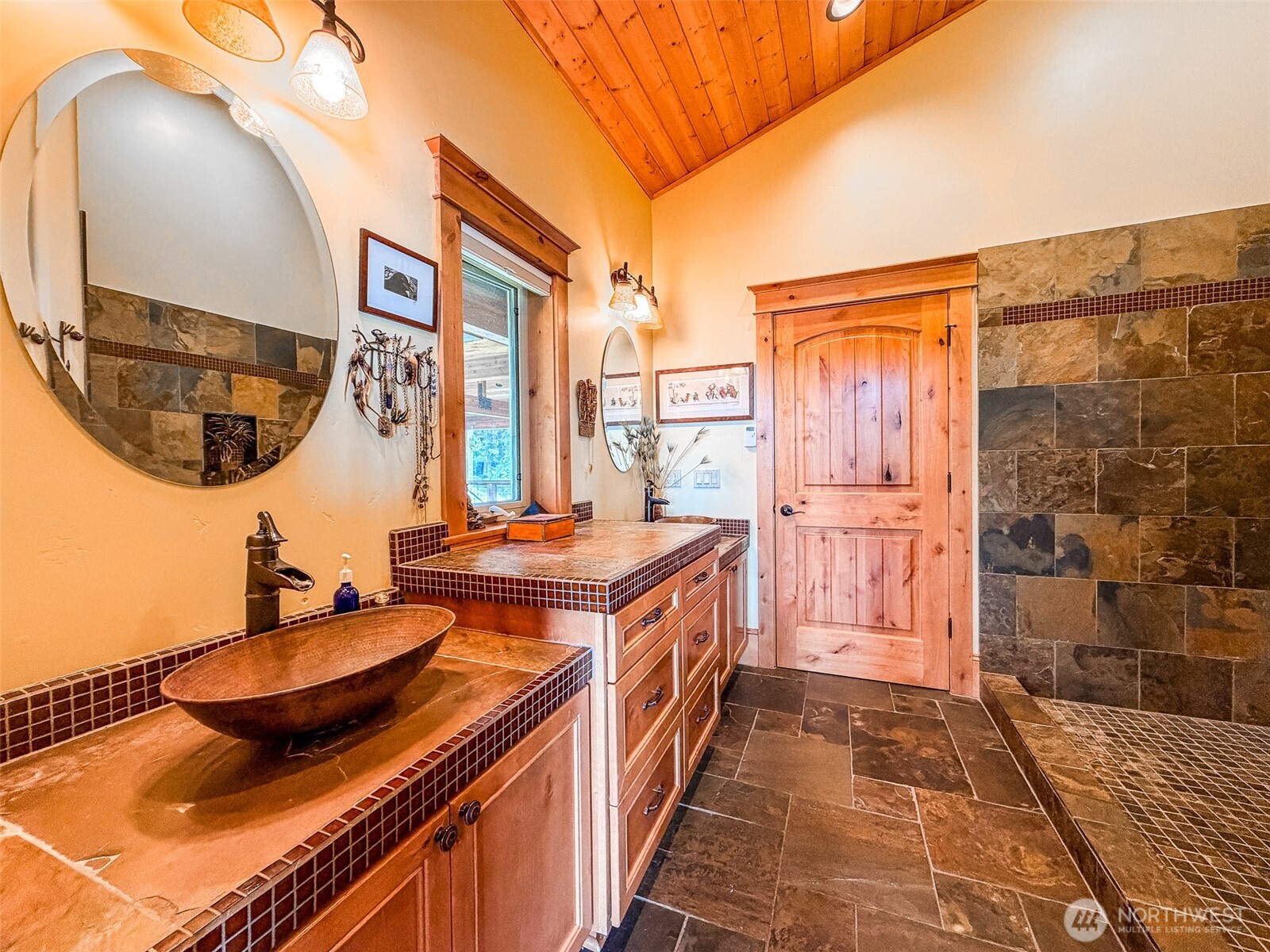 726 Pine Ridge Drive Orcas Island, WA 98280 - Photo 23 of 40 a bathroom with a sink and a mirror