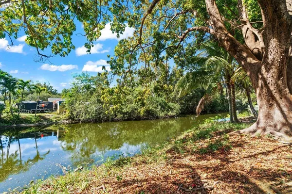 $5,000 | 5313 Colbright Road, Lake Worth, FL 33467