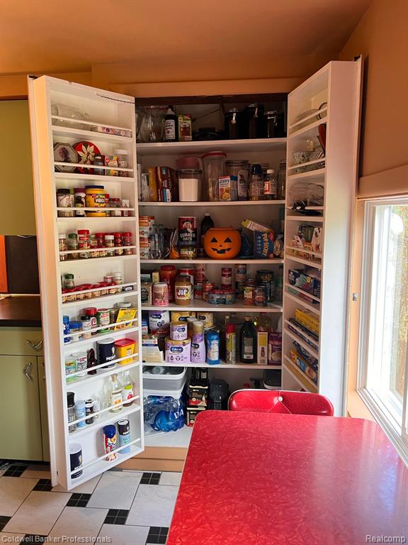 4499 South Lapeer Road Metamora, MI 48455 - Photo 13 of 34