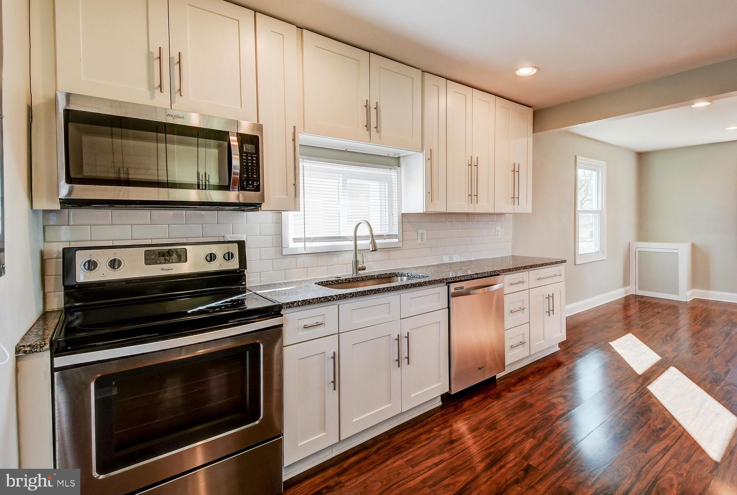 109 Bennett Road Baltimore, MD 21221 - Photo 8 of 22 Gallery Image 8