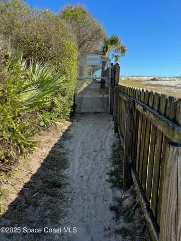 $2,000 | 107 Mullet Creek Road, Melbourne Beach, FL 32951