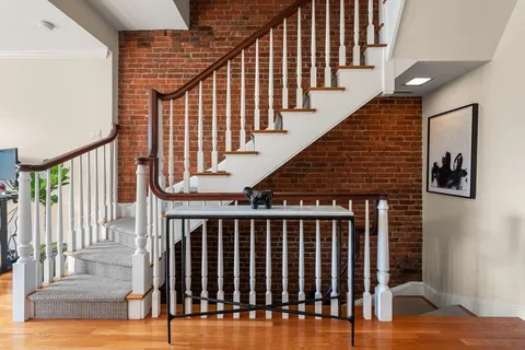 $2,895,000 | 61 Dartmouth Street, Unit 2, Boston, MA 02116