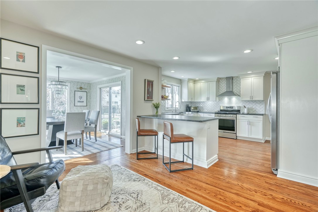 41 Old N Hill Irondequoit, NY 14617 - Photo 11 of 50