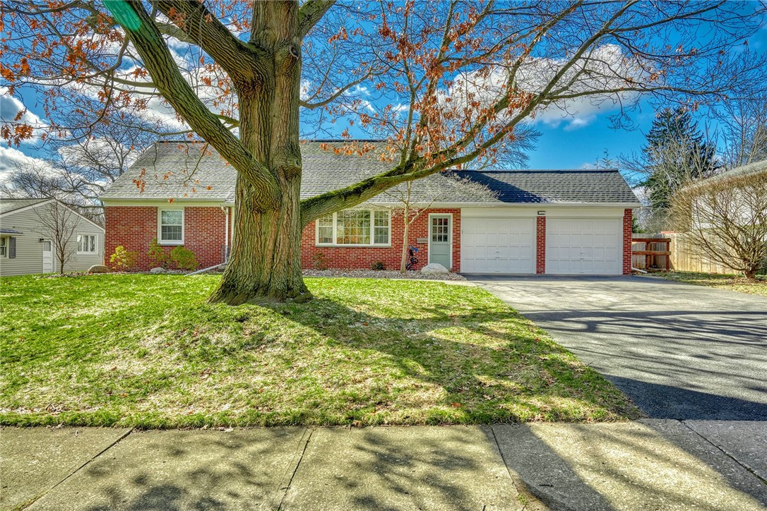 41 Old N Hill Irondequoit, NY 14617 - Photo 2 of 50