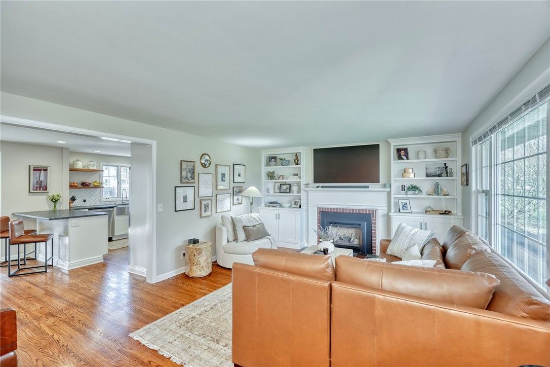 41 Old N Hill Irondequoit, NY 14617 - Photo 5 of 50