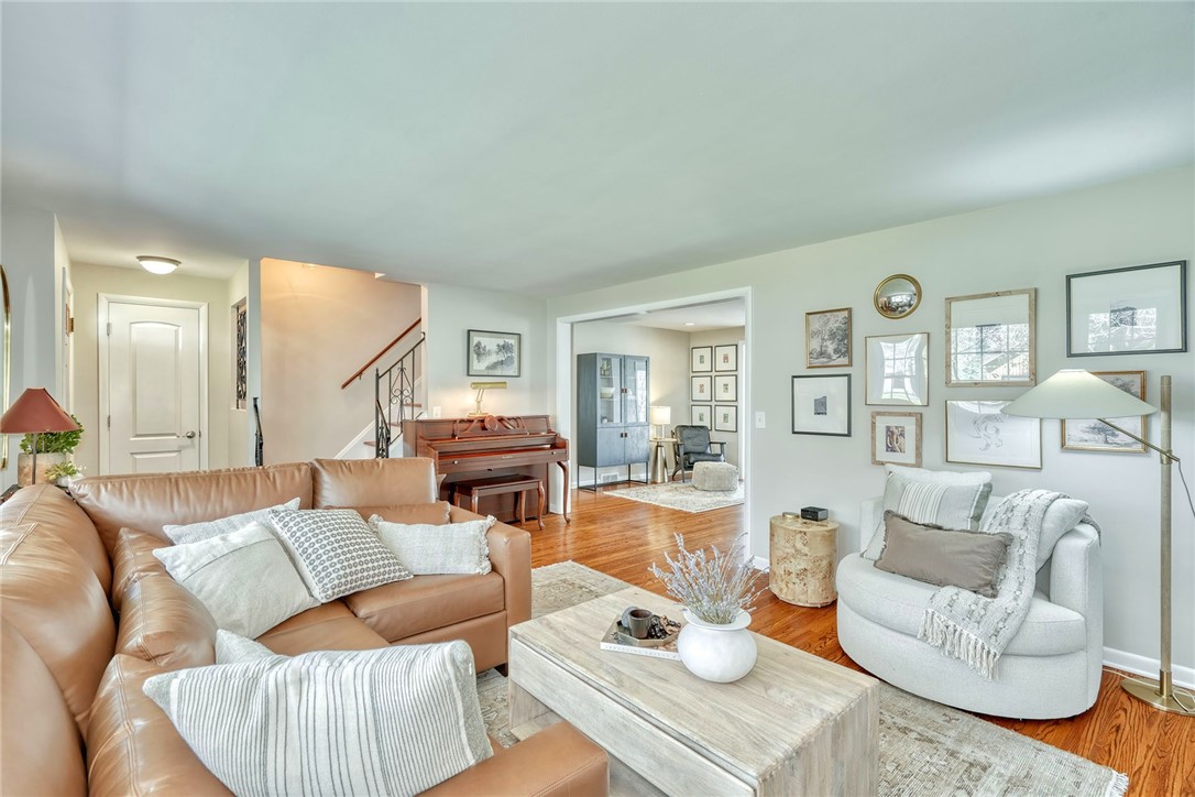 41 Old N Hill Irondequoit, NY 14617 - Photo 9 of 50