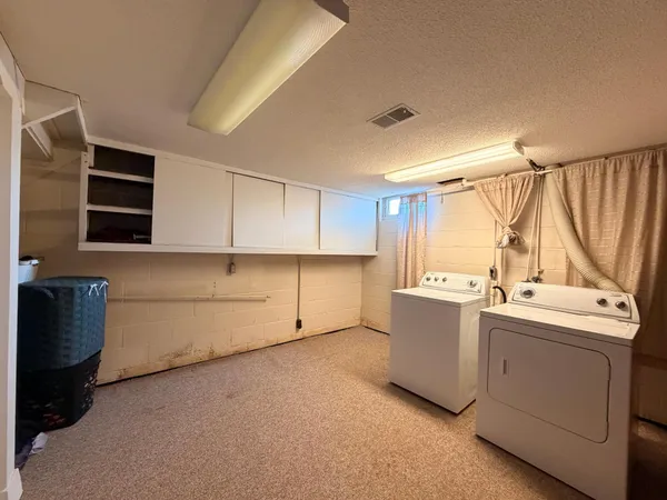 $240,000 | 1306 Marie Avenue, Albert Lea, MN 56007