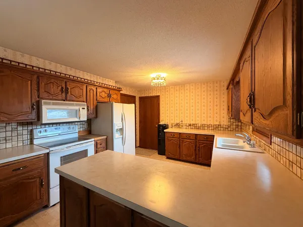 $240,000 | 1306 Marie Avenue, Albert Lea, MN 56007